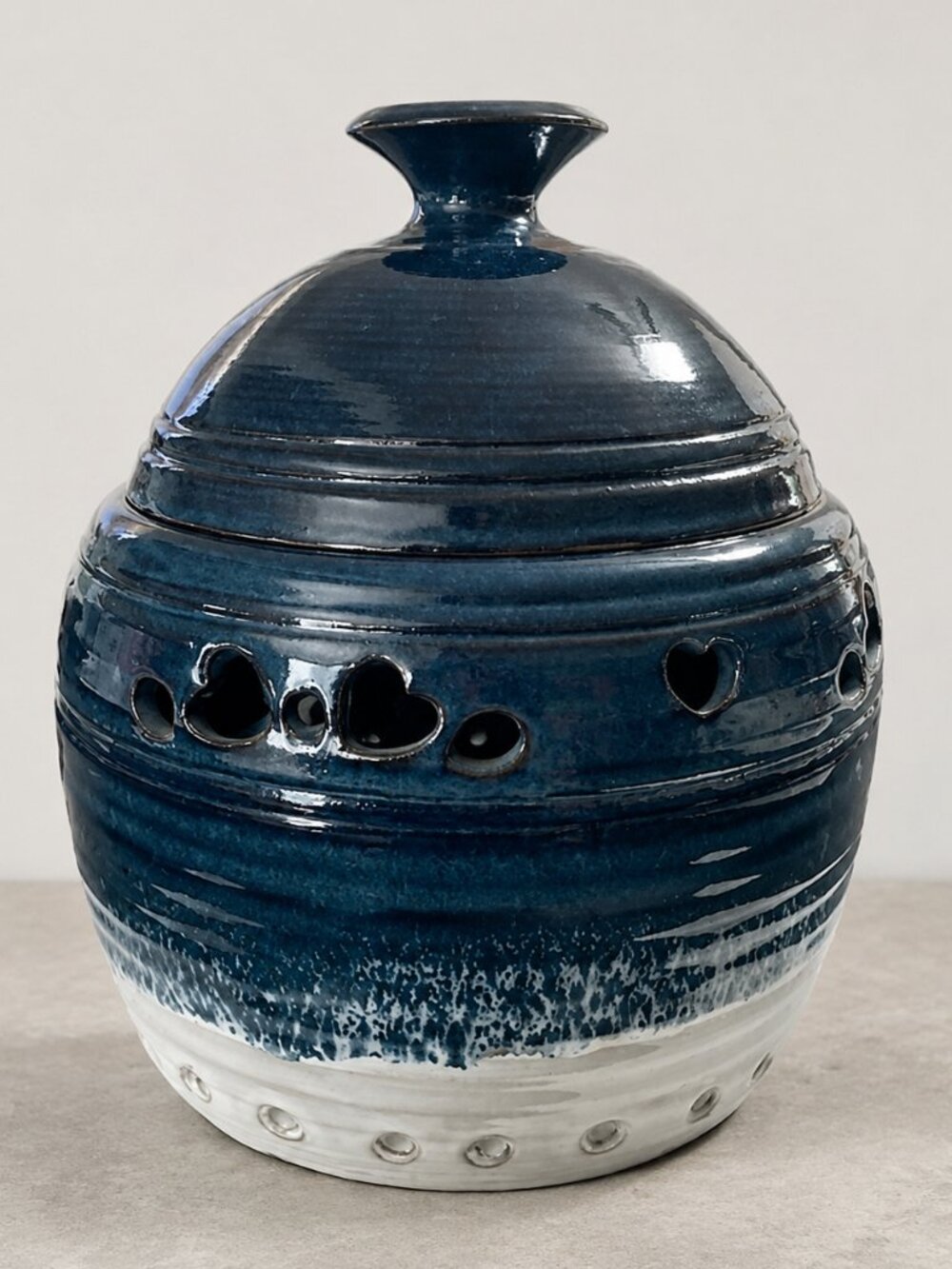 Vintage Amy Green Signed Stoneware Garlic Jar Japanese Style Midnight Blue 9"